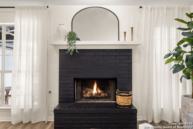 Listing photo id 9 for 1676 Kimberly Dawn