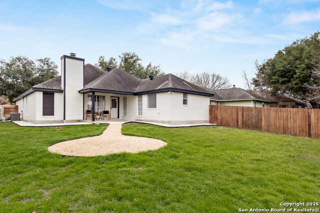 Listing photo id 19 for 1676 Kimberly Dawn
