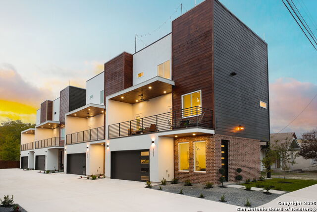 Listing photo id 0 for 1019 Hackberry S 202