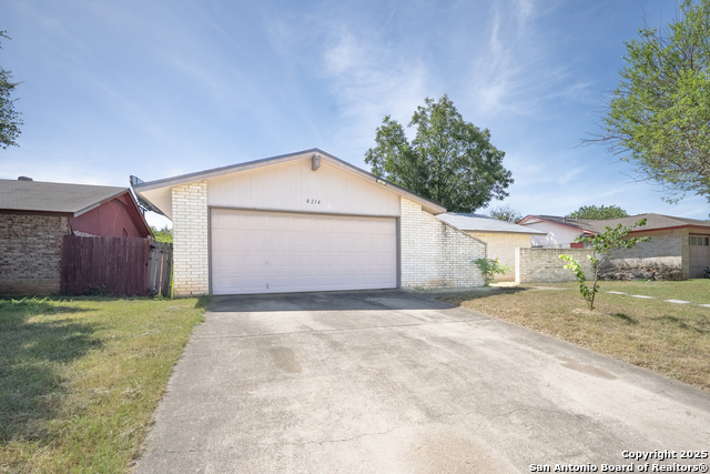 Image 2 of 18 For 8214 Devlin Pt
