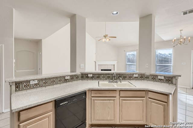 Image 10 of 28 For 1026 Persian Garden