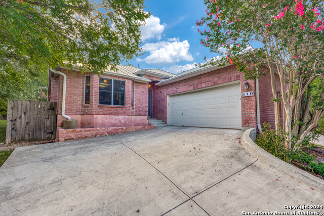Details for 10 Oakwell Farms Pkwy, San Antonio, TX 78218