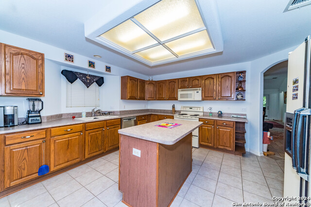 Image 8 of 23 For 10 Oakwell Farms Pkwy