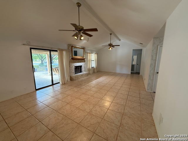 Image 4 of 15 For 2214 Pebble Crest Cir