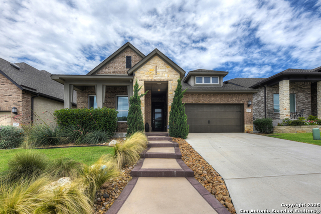 Listing photo id 0 for 23003 Grande Vista