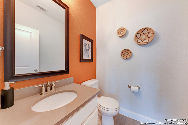Listing photo id 30 for 23003 Grande Vista