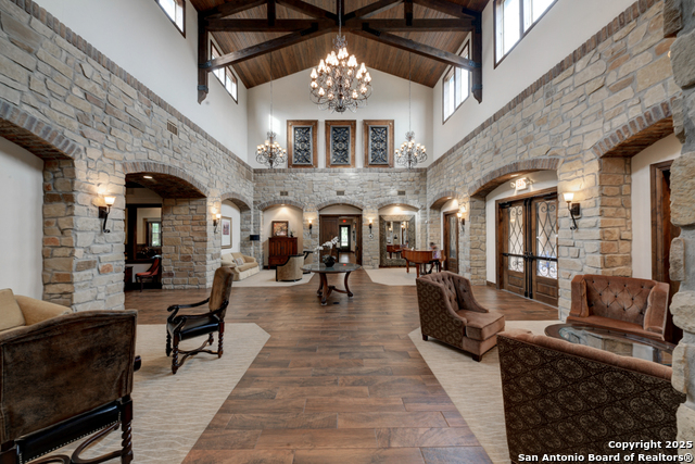 Listing photo id 47 for 23003 Grande Vista