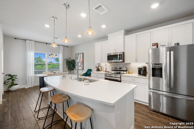 Image 10 of 29 For 16011 Babcock