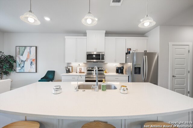 Image 12 of 29 For 16011 Babcock