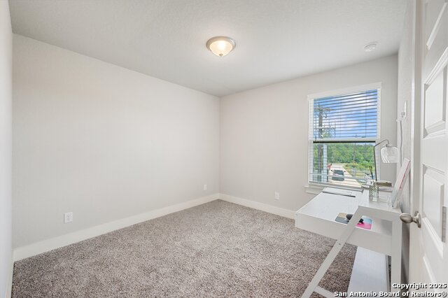 Image 23 of 29 For 16011 Babcock