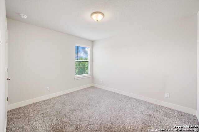 Image 25 of 29 For 16011 Babcock