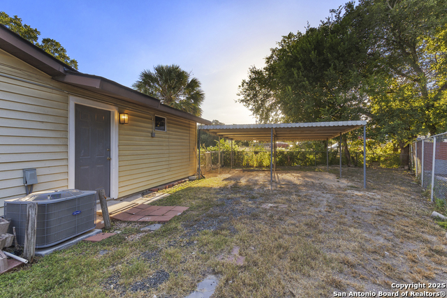 Image 20 of 22 For 1125 91st  