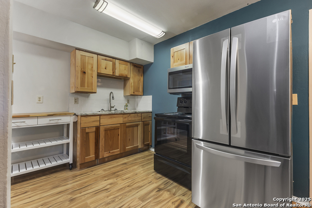 Image 6 of 22 For 1125 91st  