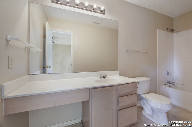 Image 18 of 26 For 6224 Encanto Point