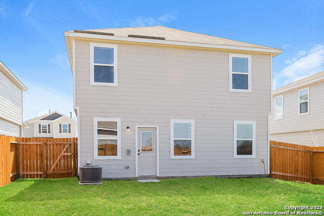 Image 15 of 17 For 4114 Trail De Paris