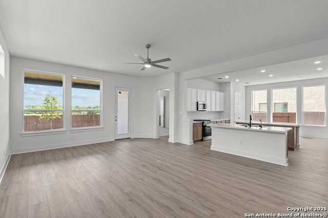 Image 16 of 23 For 411 Glenwood Ranch