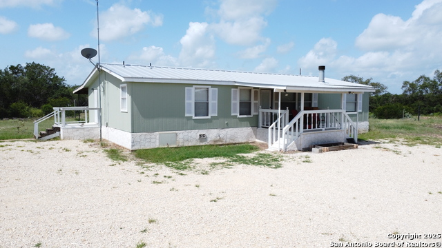 Listing photo id 0 for 233 County Road 340