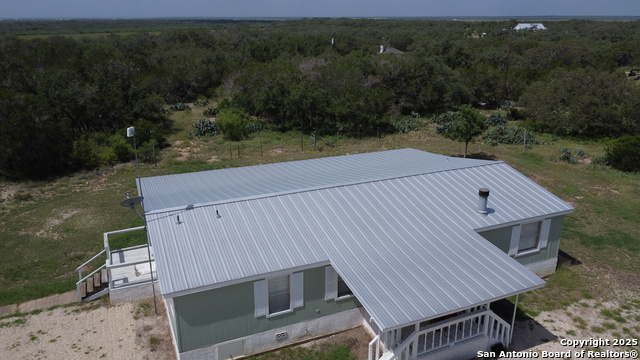 Listing photo id 2 for 233 County Road 340