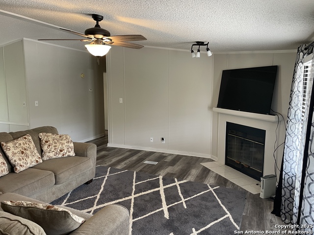 Listing photo id 4 for 233 County Road 340