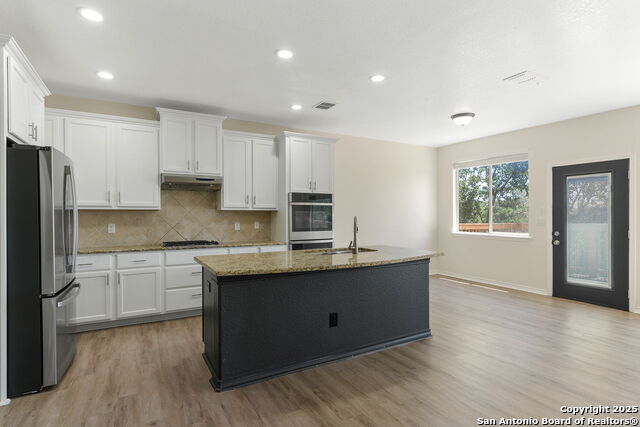 Image 10 of 36 For 23214 Woodlawn