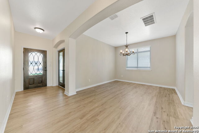 Image 13 of 36 For 23214 Woodlawn