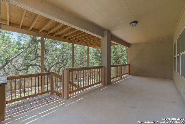 Image 33 of 36 For 23214 Woodlawn