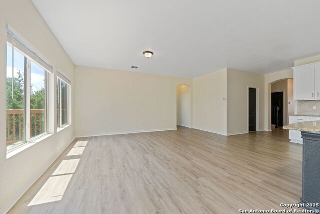 Image 6 of 36 For 23214 Woodlawn