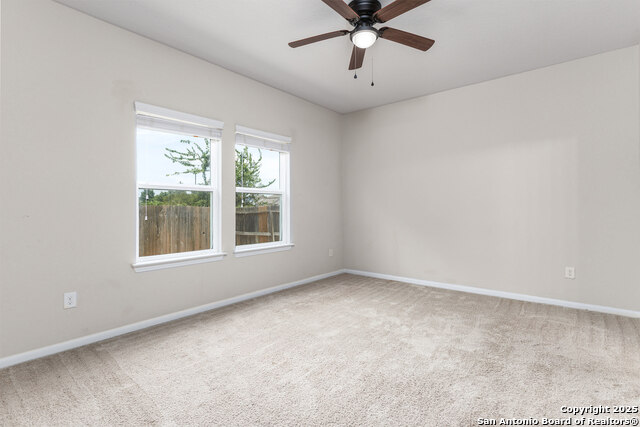 Image 21 of 34 For 9919 Belmore Cove