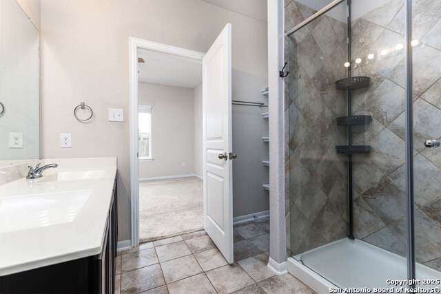 Image 24 of 34 For 9919 Belmore Cove