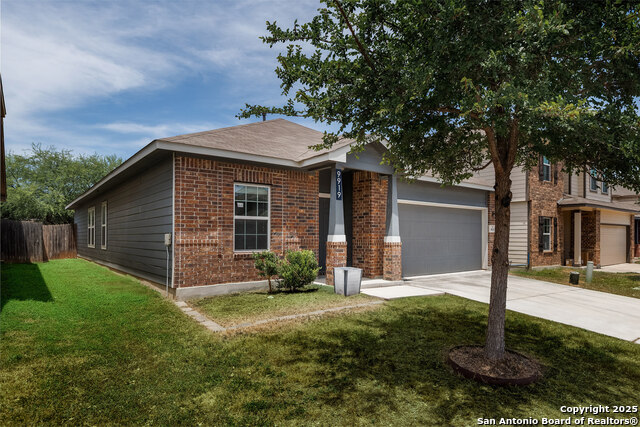 Image 3 of 34 For 9919 Belmore Cove