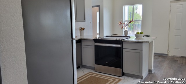 Image 23 of 26 For 2014 Montezuma