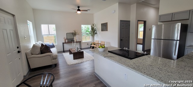 Image 8 of 26 For 2014 Montezuma