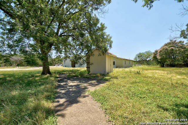 Image 7 of 21 For 6060 Old Camp Bullis Rd