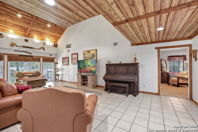 Image 11 of 50 For 5215 Fm 1863