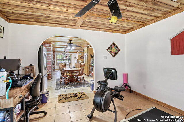 Image 16 of 50 For 5215 Fm 1863