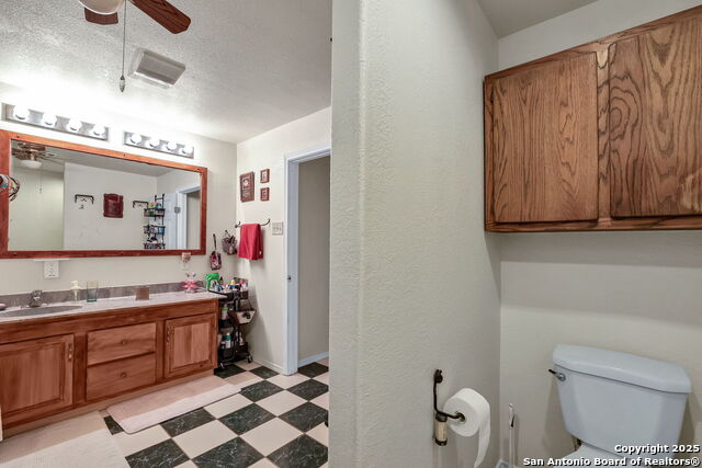 Image 24 of 50 For 5215 Fm 1863