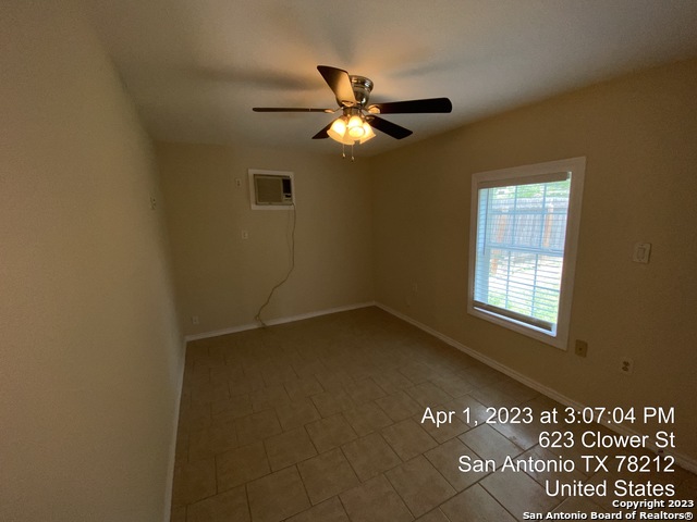 Image 35 of 50 For 623 Clower