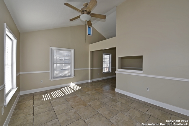 Image 6 of 50 For 623 Clower