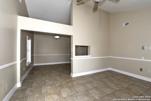 Image 8 of 50 For 623 Clower