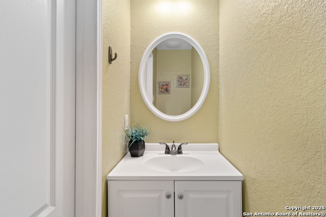 Image 11 of 30 For 9642 Pleasanton Cove