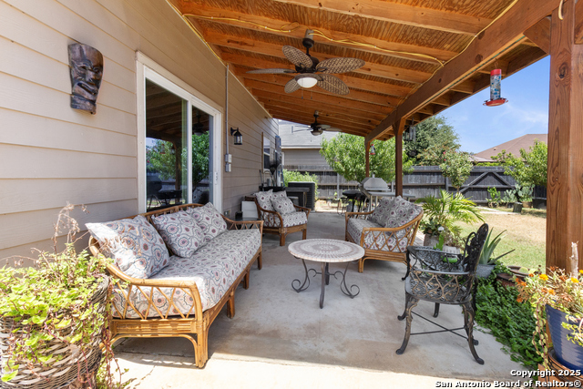 Image 2 of 30 For 9642 Pleasanton Cove
