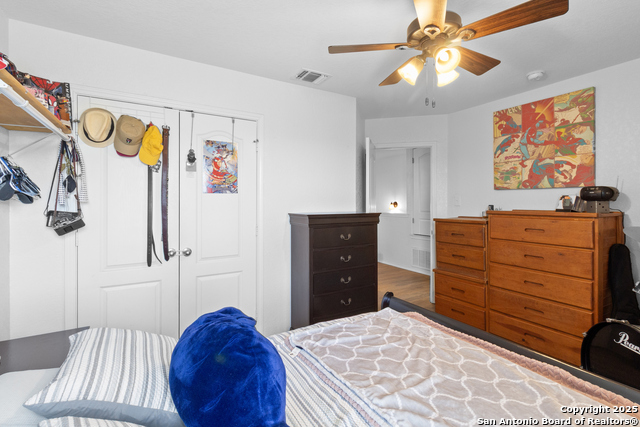 Image 20 of 30 For 9642 Pleasanton Cove