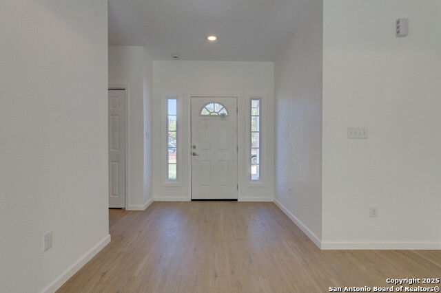 Listing photo id 6 for 626 Sewanee St
