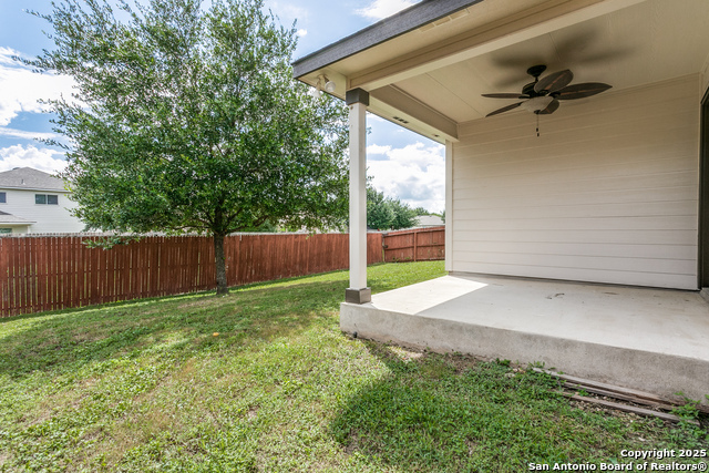 Image 22 of 25 For 16210 Rosebud Vista