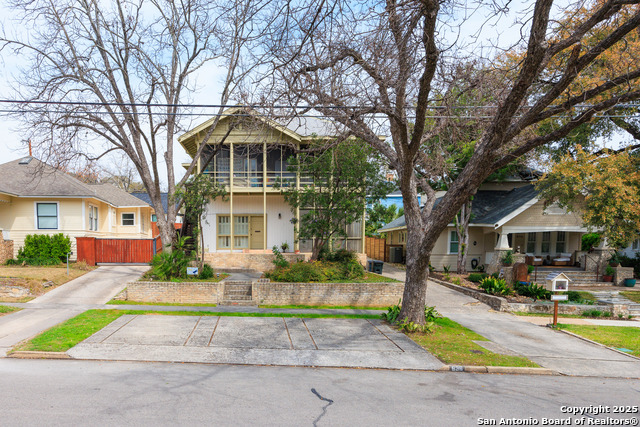 Image 2 of 4 For 636 Patterson Ave  B