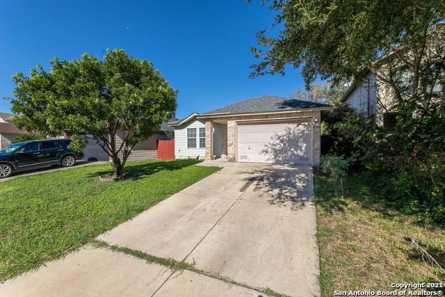8723 Dakota Creek