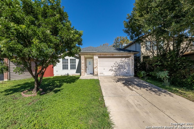 Listing photo id 9 for 8723 Dakota Creek