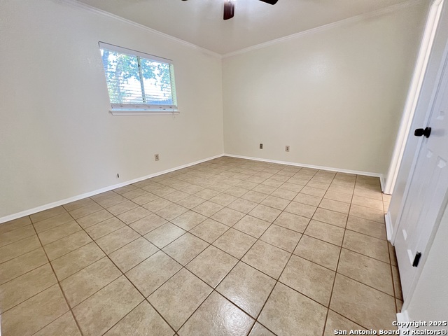 Listing photo id 8 for 734 Rosewood