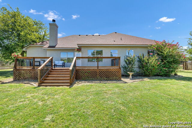 Listing photo id 44 for 913 Long Mdw