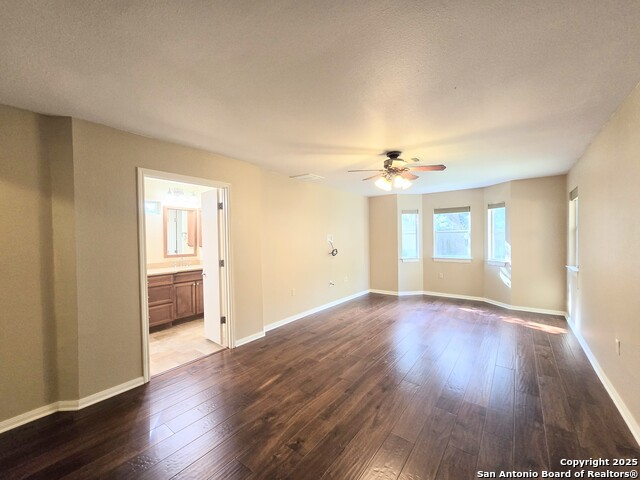 Image 11 of 28 For 8706 Collingwood